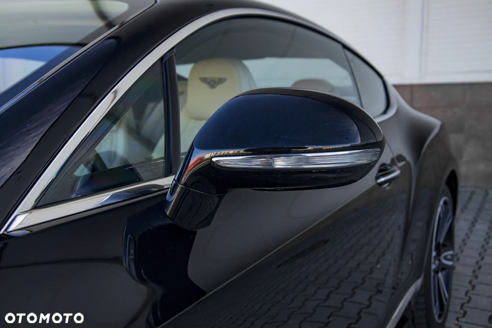 Bentley Continental GT - 13