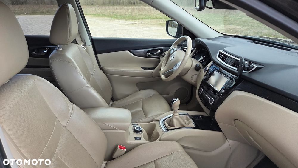 Nissan X-Trail 1.6 DCi Tekna 4WD - 10