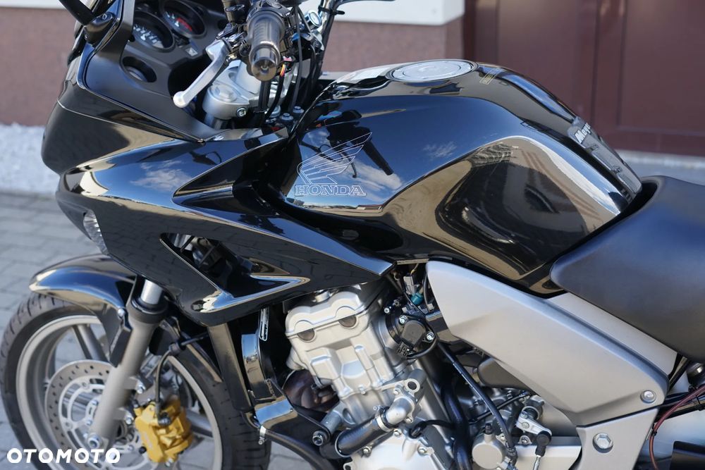 Honda CBF - 28
