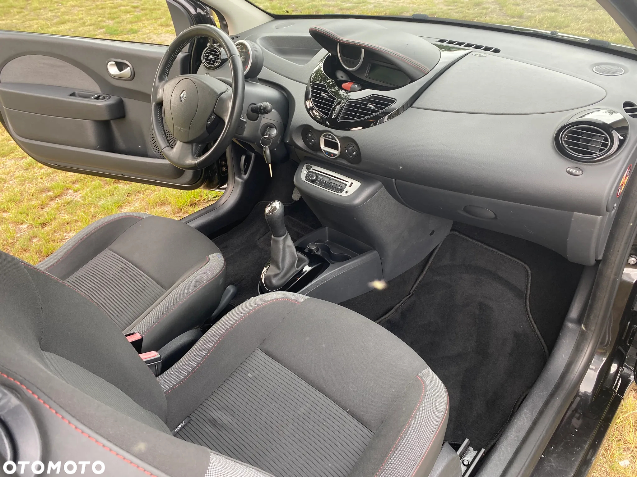 Renault Twingo dCi 85 Dynamique - 10