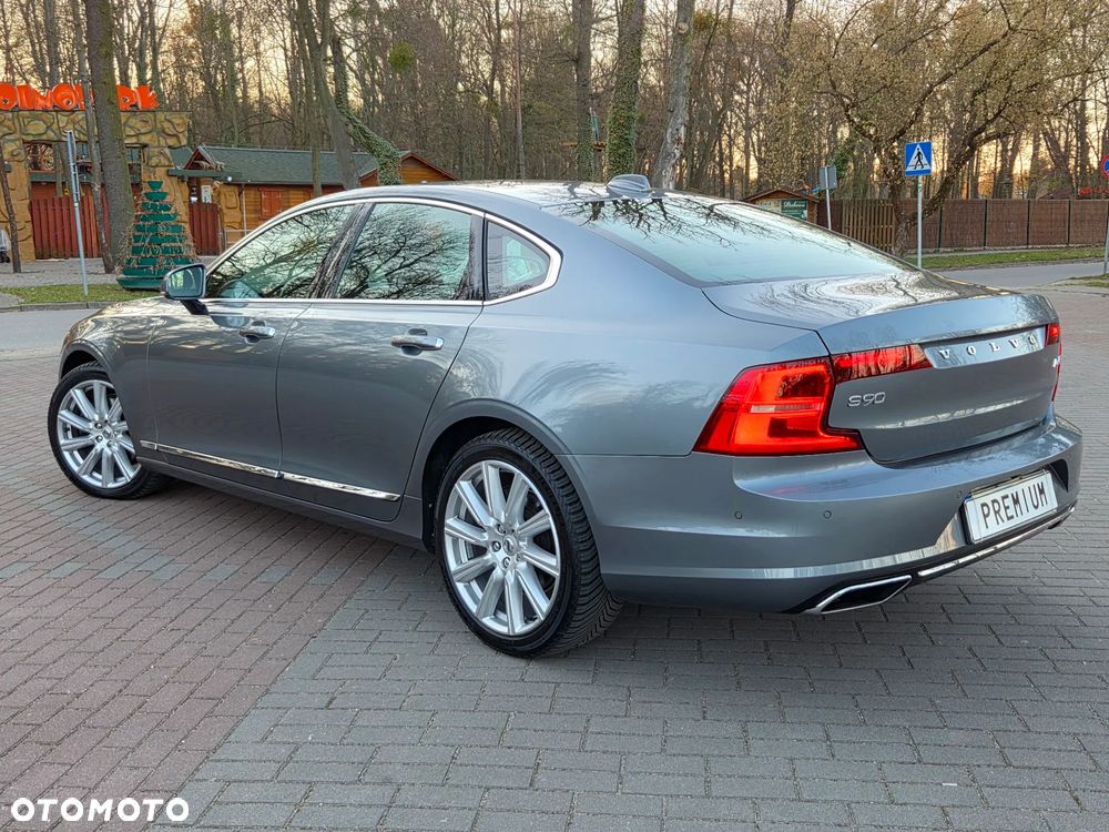 Volvo S90 D4 AWD Geartronic Inscription - 19