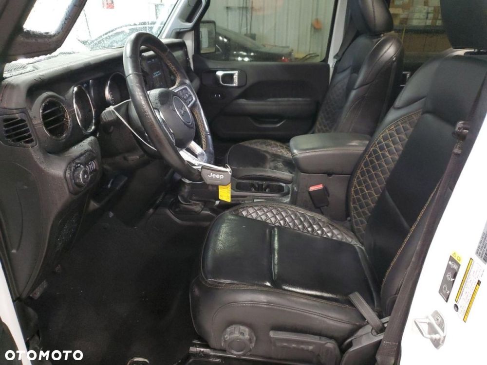 Jeep Wrangler - 7