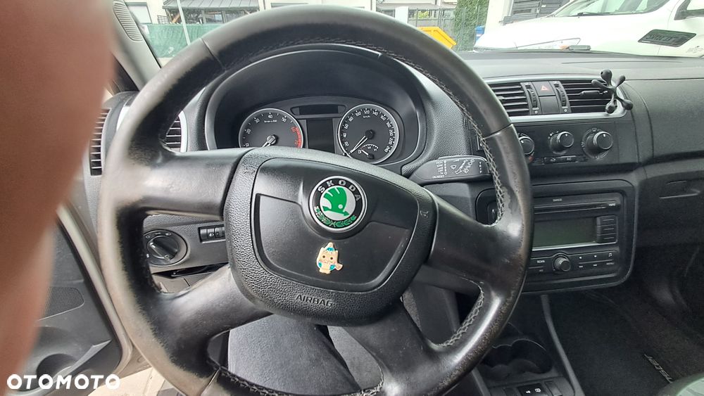 Skoda Roomster 1.4 16V - 4