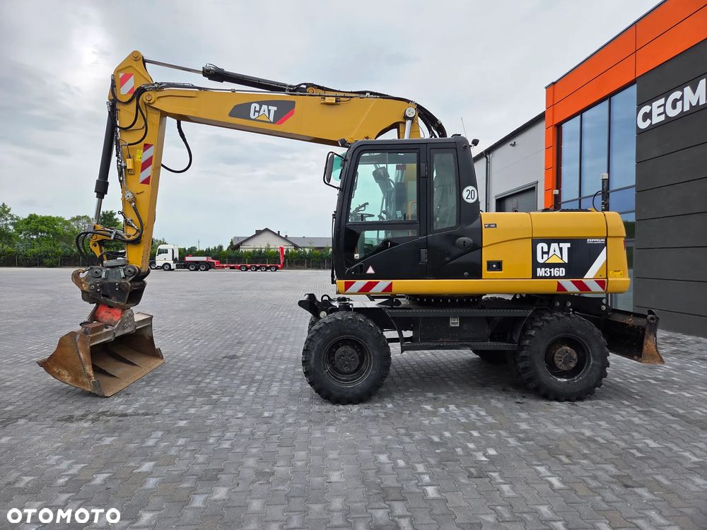 Caterpillar M316D / z Niemiec / Tylko 7500 mth / Bez DPF i AD Blue / - 2