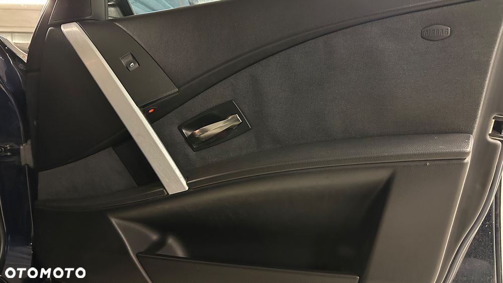 BMW Seria 5 - 22
