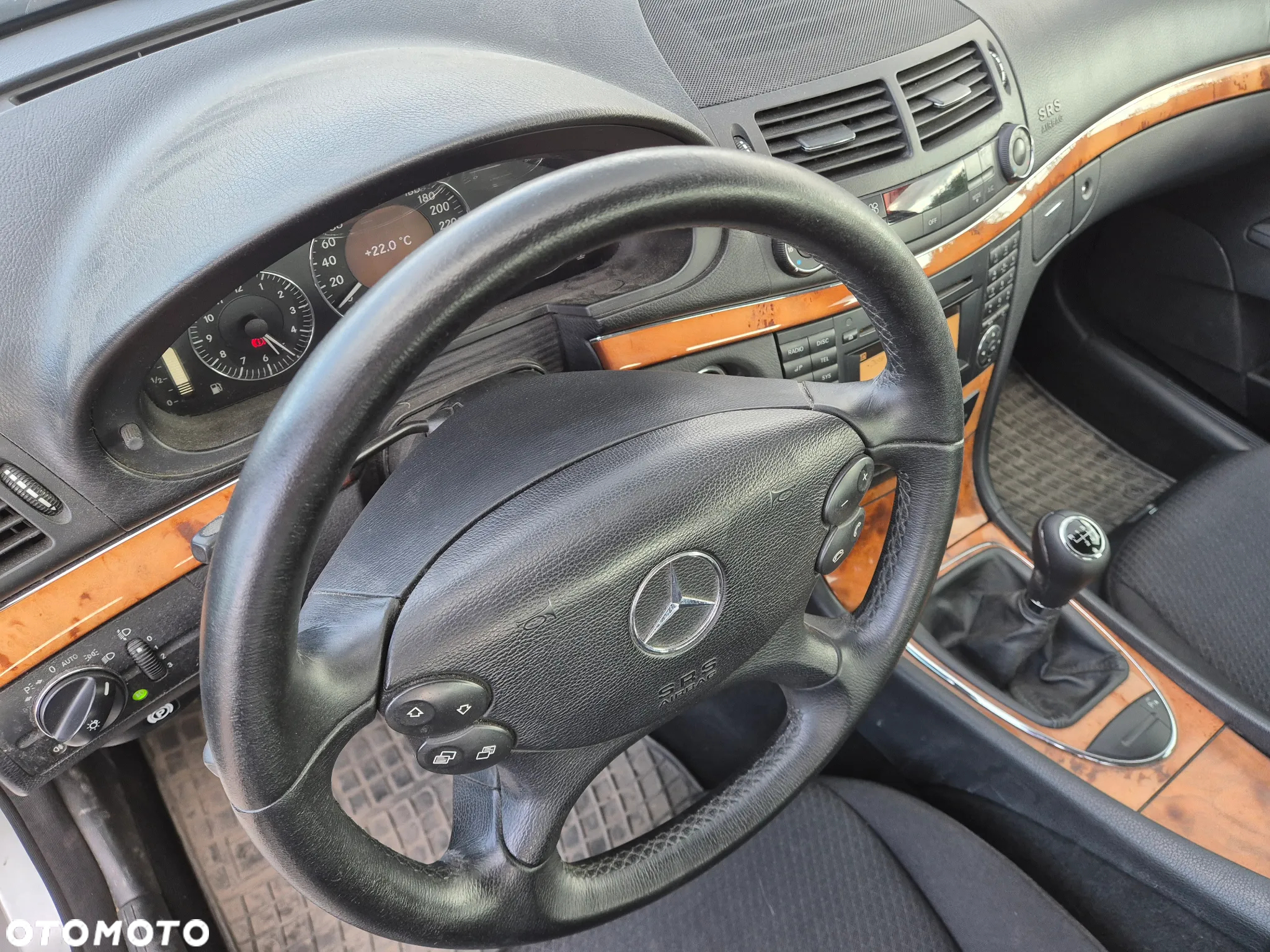 Mercedes-Benz Klasa E 200 CDI Elegance - 6