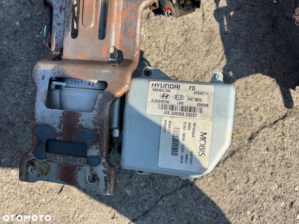 Hyundai i30 wspomaganie elektryczne kolumna kierownicza elektryczna - Kia Cee'd (2006-2012)  - Kia Soul (2008-2013)  - Kia Venga (2009-2019) 563002L600  2L56300600  4FDG0706  563002L700  4FDI0711  2L56300700   - Hyundai i30 (2007-2012) - 5