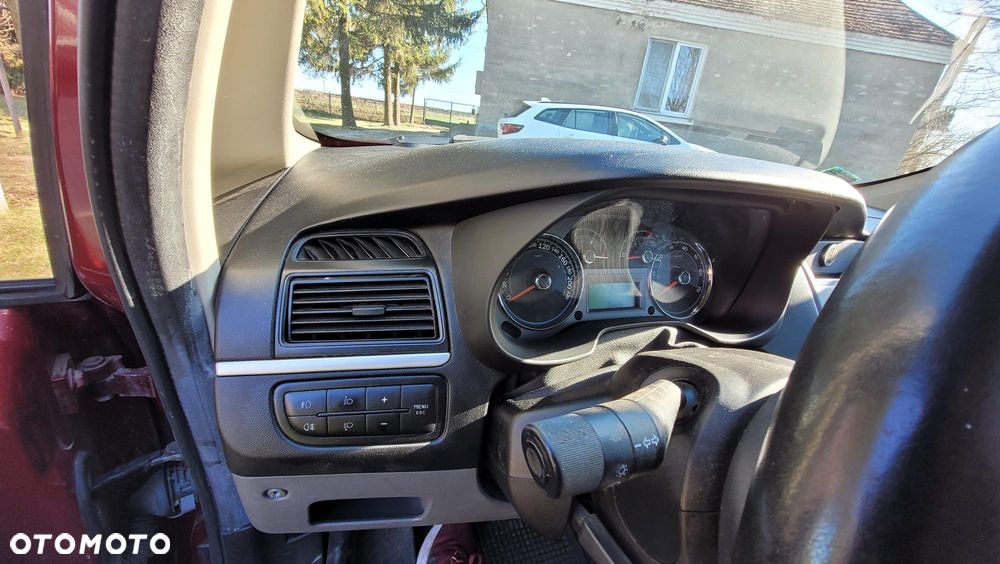 Fiat Linea 1.4 Dynamic - 6