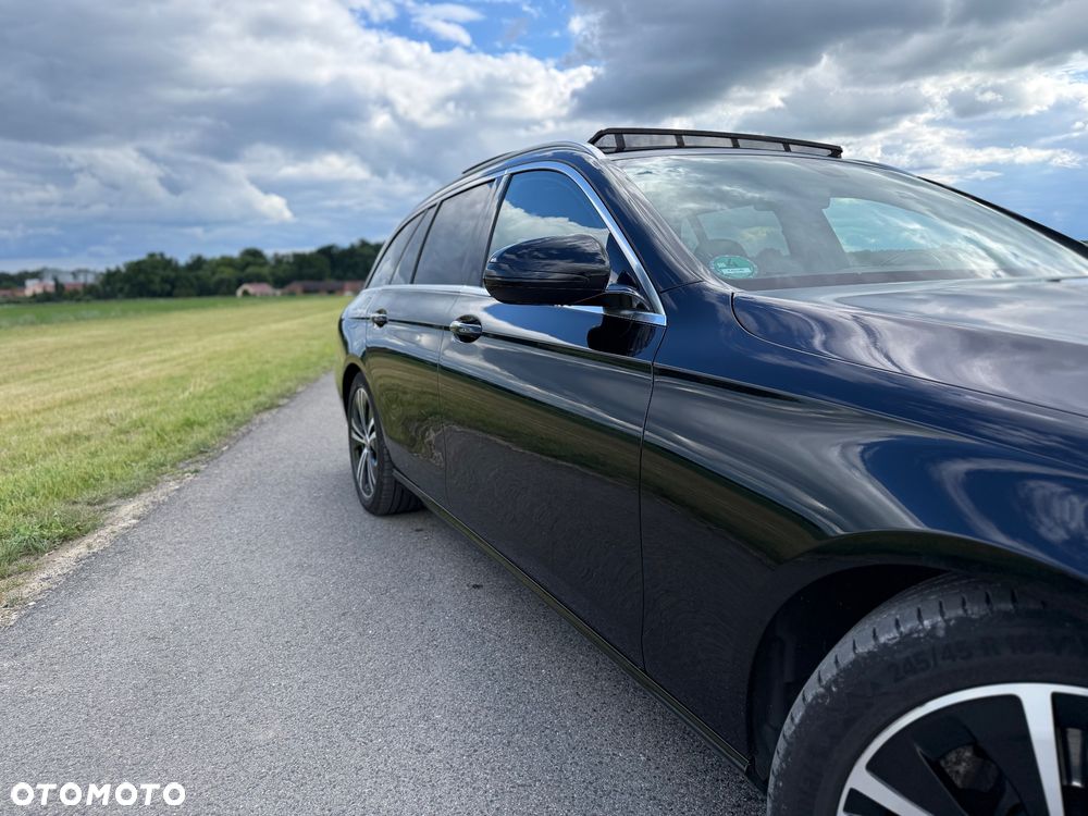 Mercedes-Benz Klasa E 220 d 9G-TRONIC Avantgarde - 4
