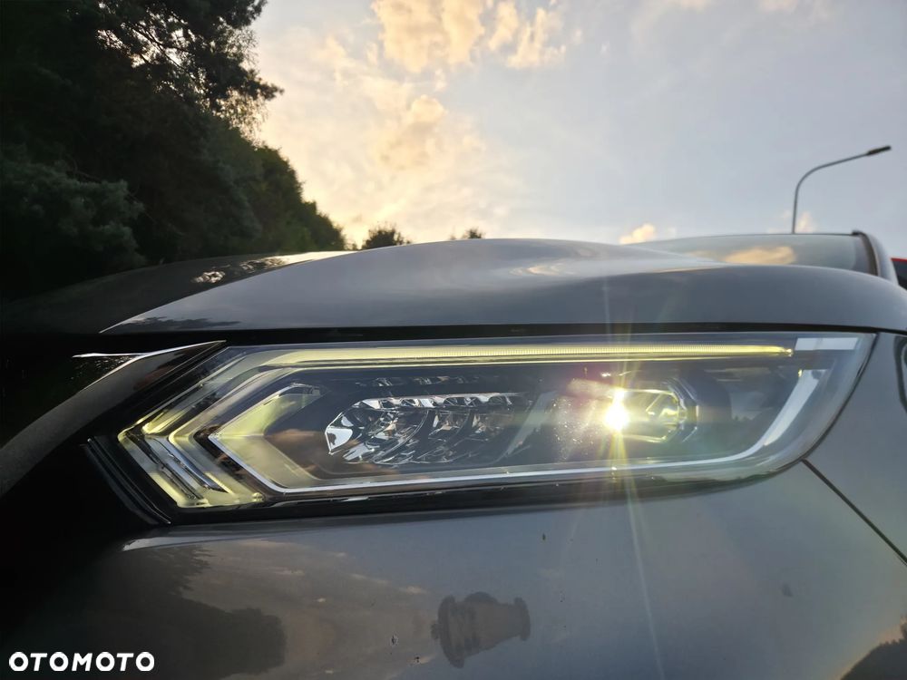 Nissan Qashqai 1.3 DIG-T N-Connecta DCT - 30