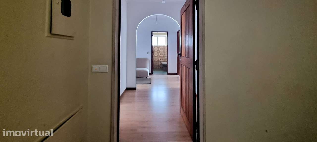 Apartamento T3 - S. A. Olivais - Coimbra/Venda - Grande imagem: 3/31