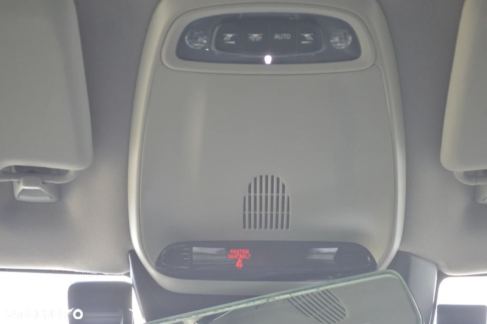 Volvo V40 D2 Drive-E Base - 25