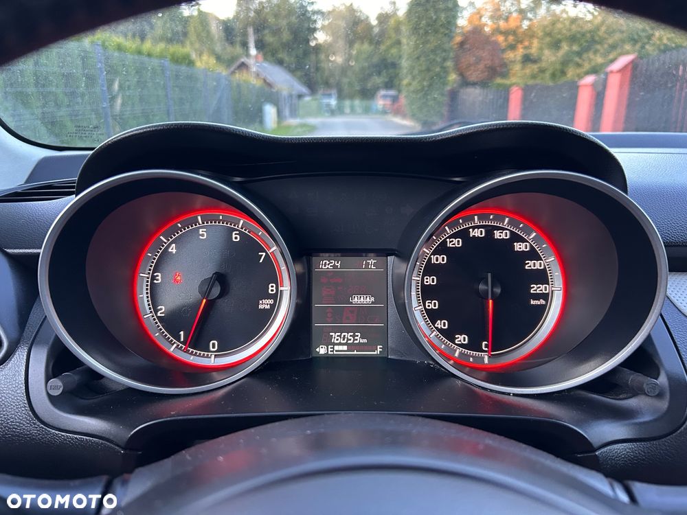 Suzuki Swift 1.2 Premium - 15