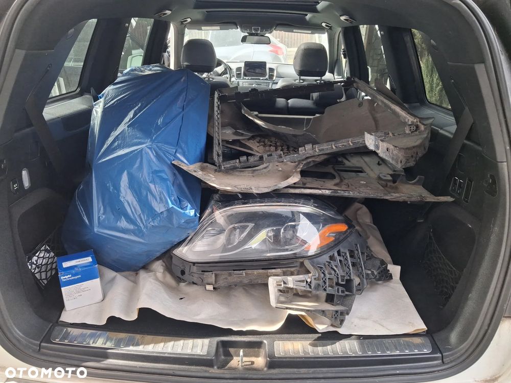 Mercedes-Benz GLS 400 4Matic 9G-TRONIC Exclusive - 31
