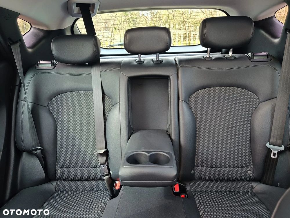 Hyundai ix35 2.0 2WD Comfort - 22