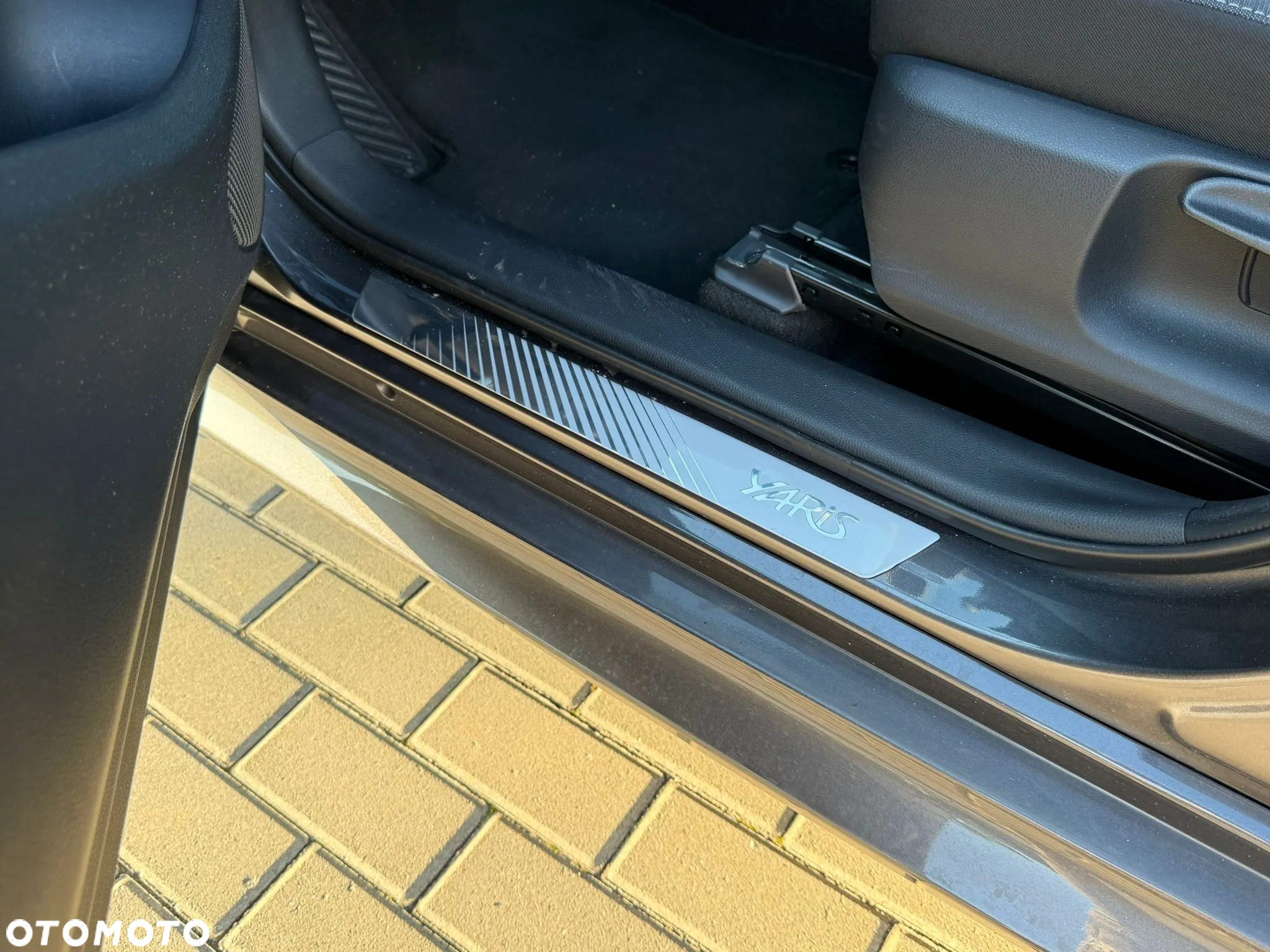 Toyota Yaris 1.5 Comfort - 4