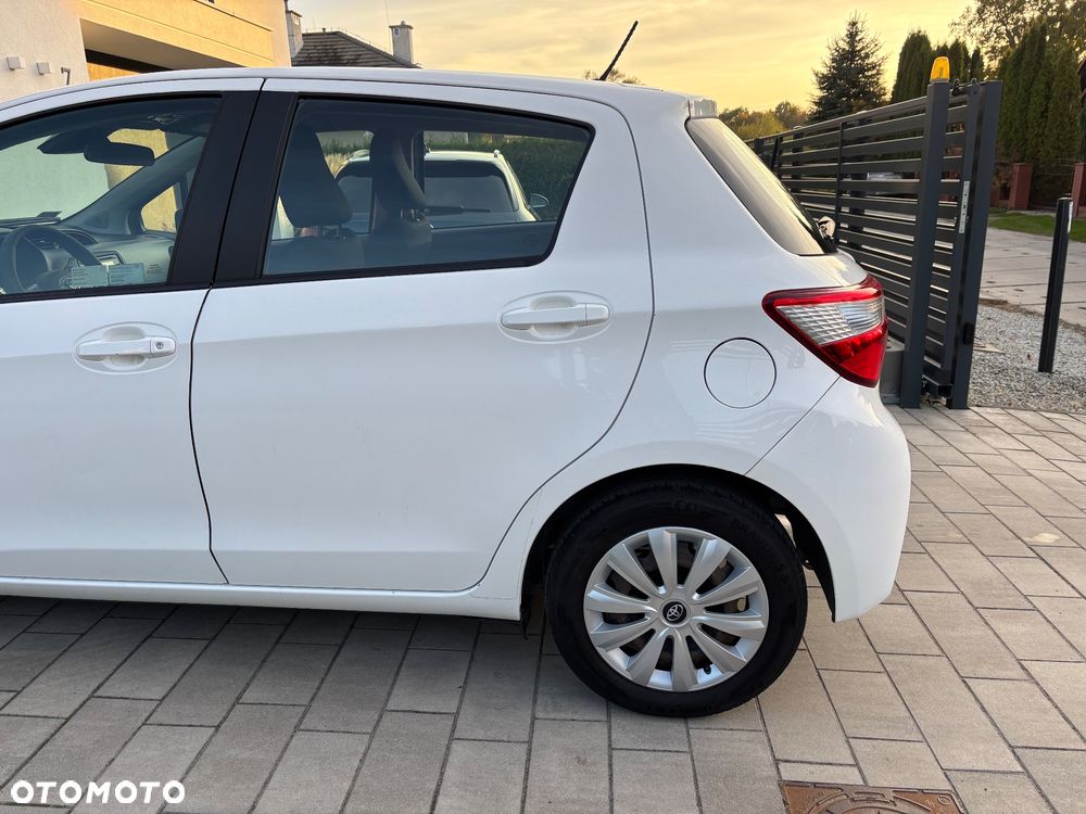 Toyota Yaris 1.5 Active - 9