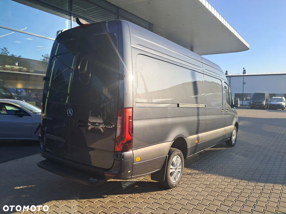 Mercedes-Benz Sprinter 319 CDI Furgon SELECT długi - 5