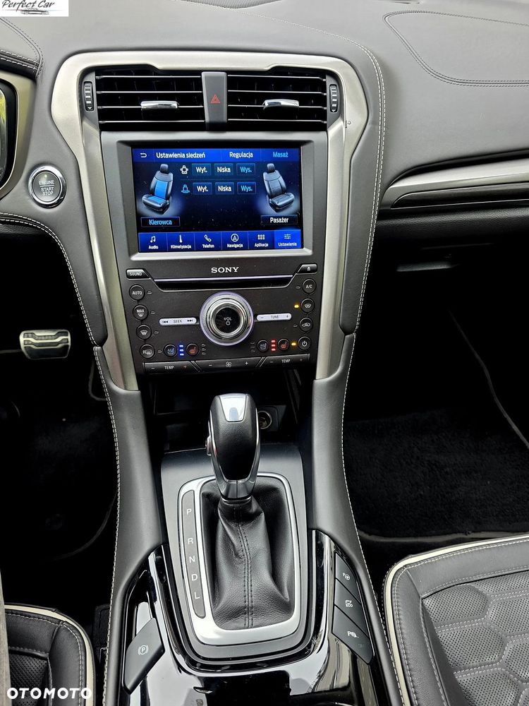 Ford Mondeo 2.0 Hybrid Vignale Plus - 22