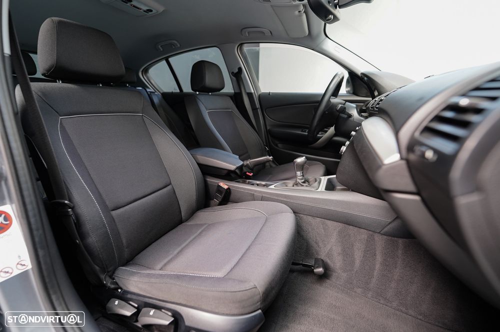 BMW 116 d Line Urban - 4