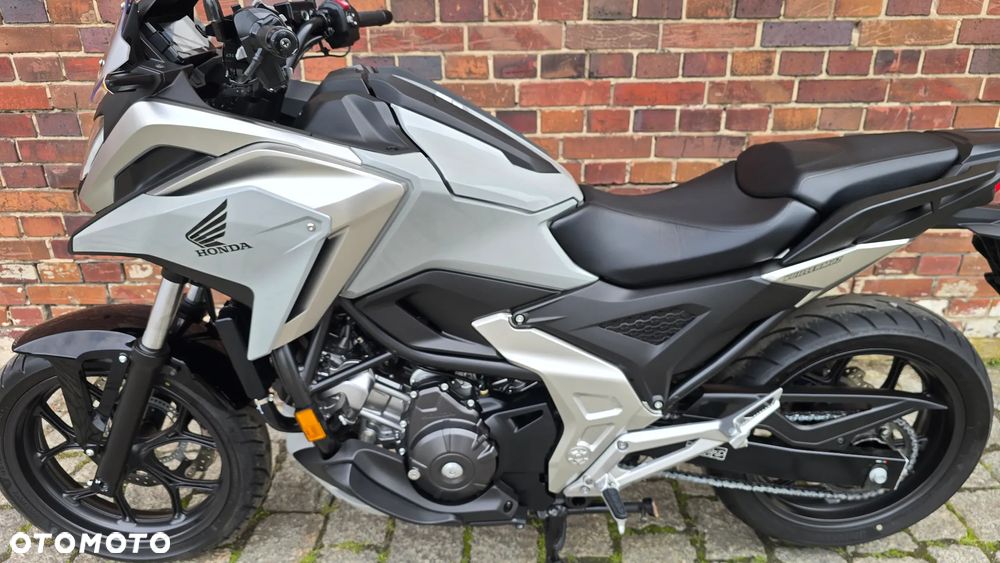 Honda NC - 8