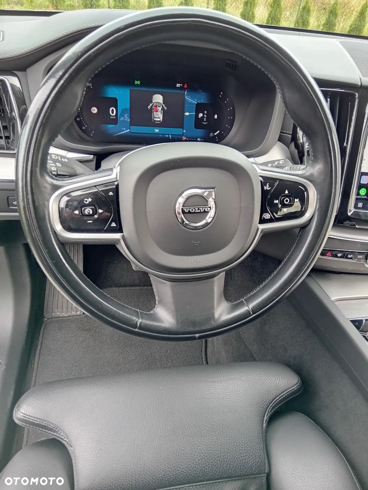 Volvo XC 60 B4 D Plus Bright - 18