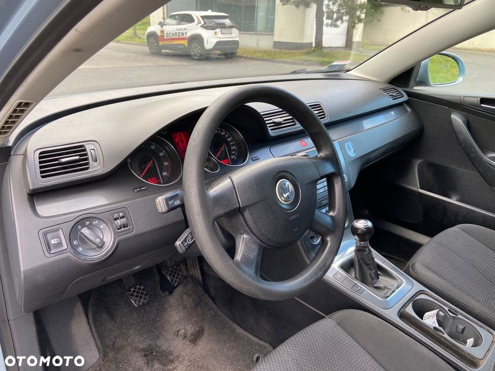 Volkswagen Passat 1.6 Basis - 9