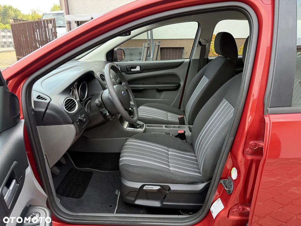 Ford Focus 1.6 FX Gold / Gold X - 30