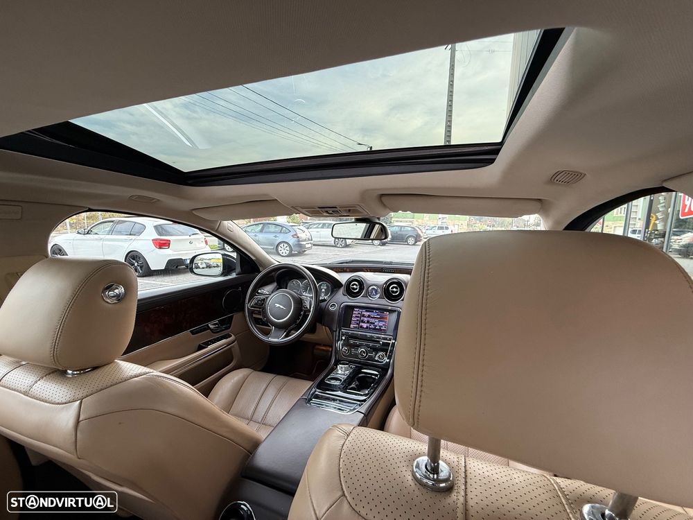 Jaguar XJ 3.0 D V6 Premium Luxury - 6