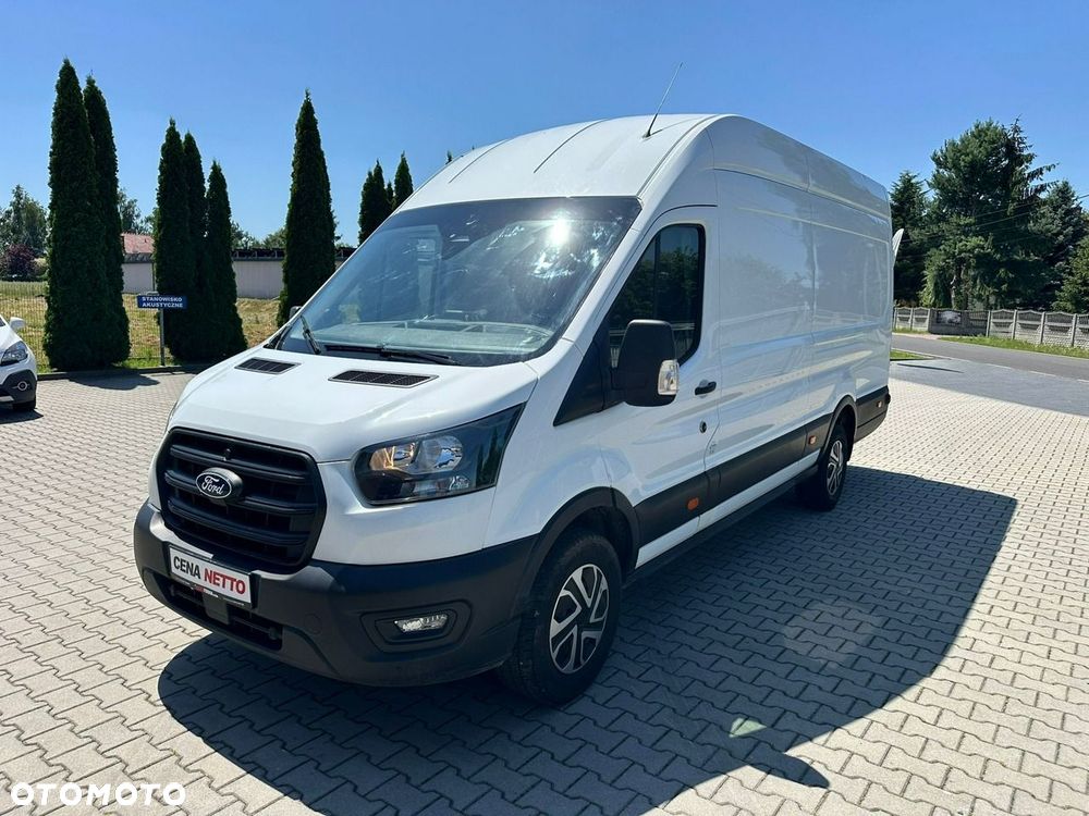 Ford Transit - 1