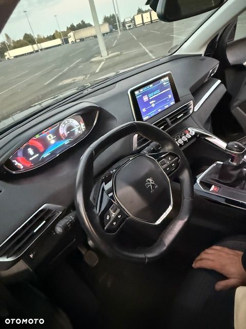 Peugeot 5008 PureTech 130 Active - 21