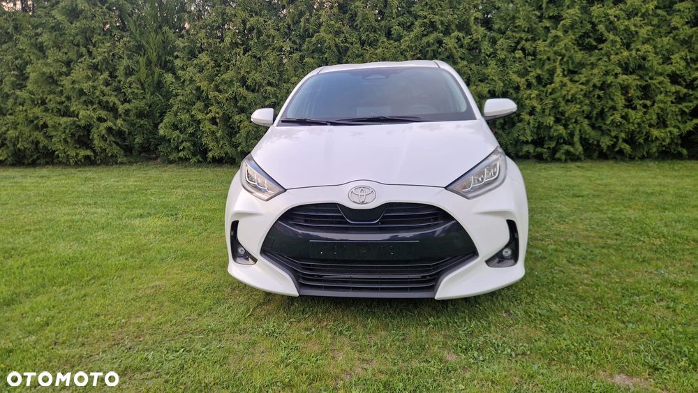 Toyota Yaris - 10