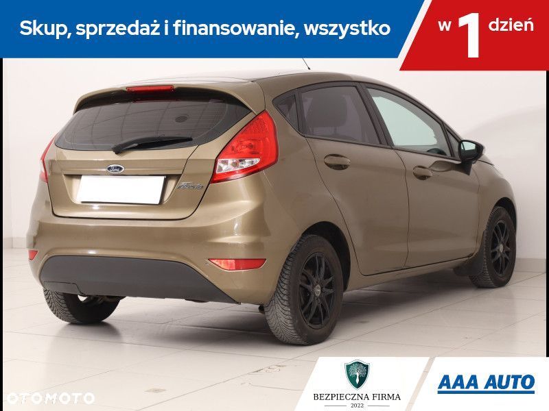 Ford Fiesta - 6