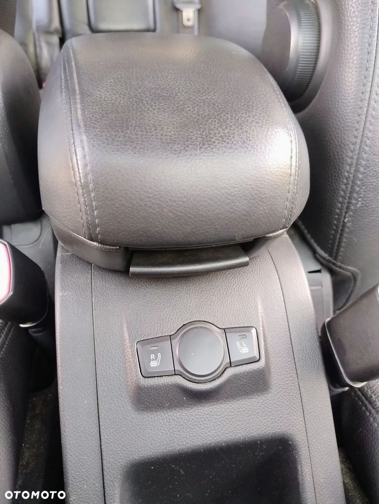 Chevrolet Captiva 2.0 4WD 7 Sitzer LT Exclusive - 10