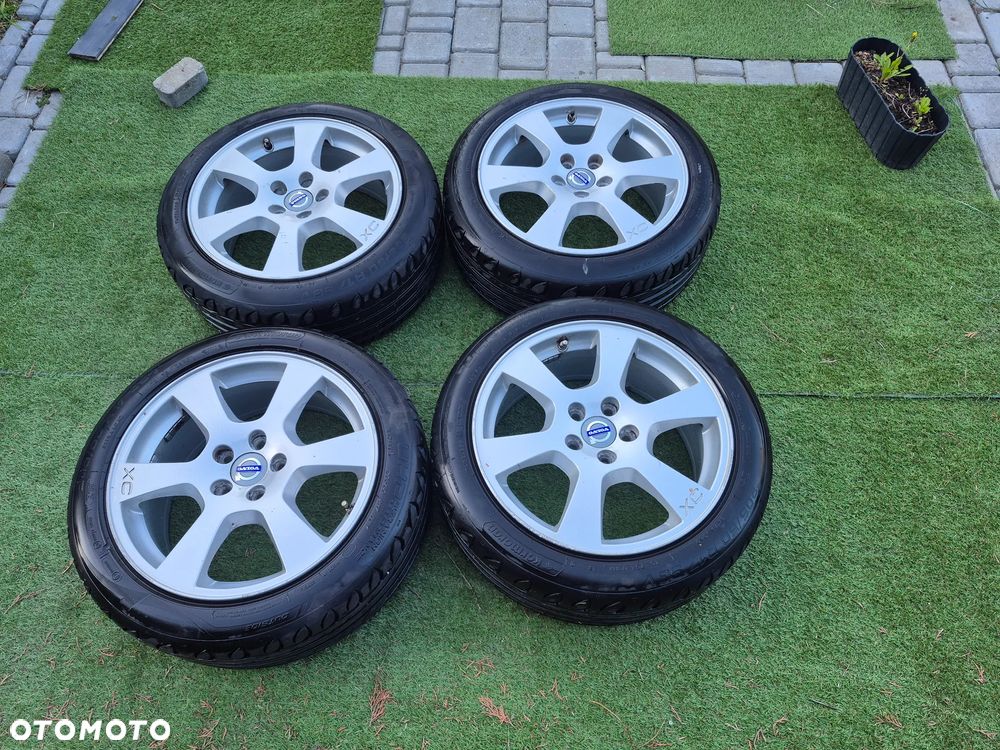 Volvo C30 2.0D Momentum - 12