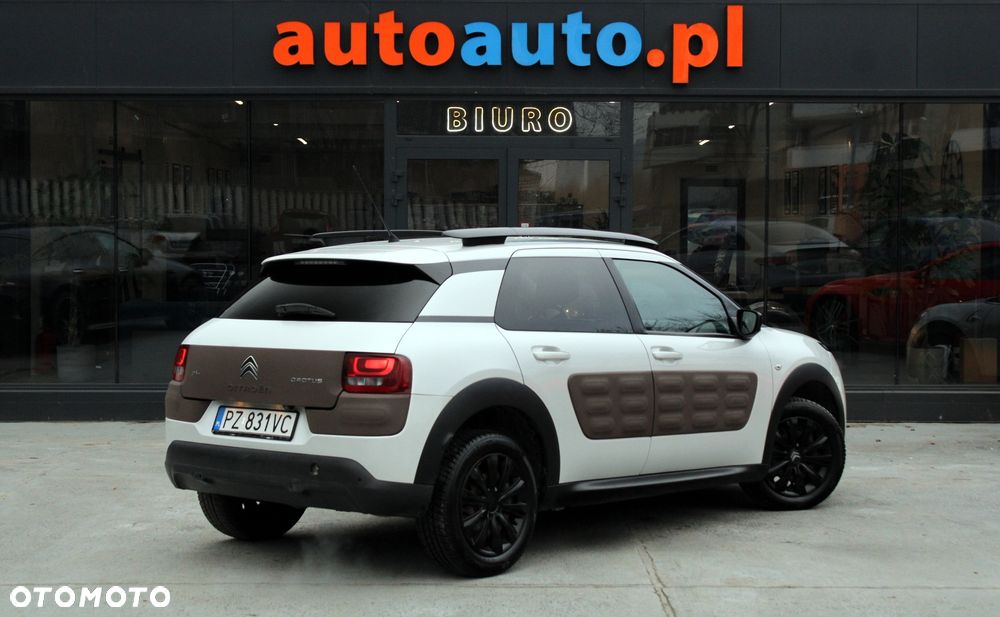 Citroën C4 Cactus 1.2 PureTech Live S&S - 6