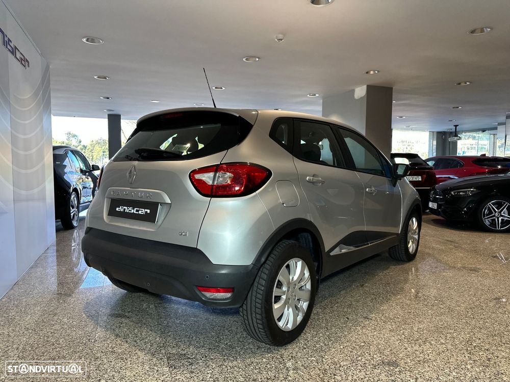 Renault Captur dCi 90 EDC Dynamique - 29