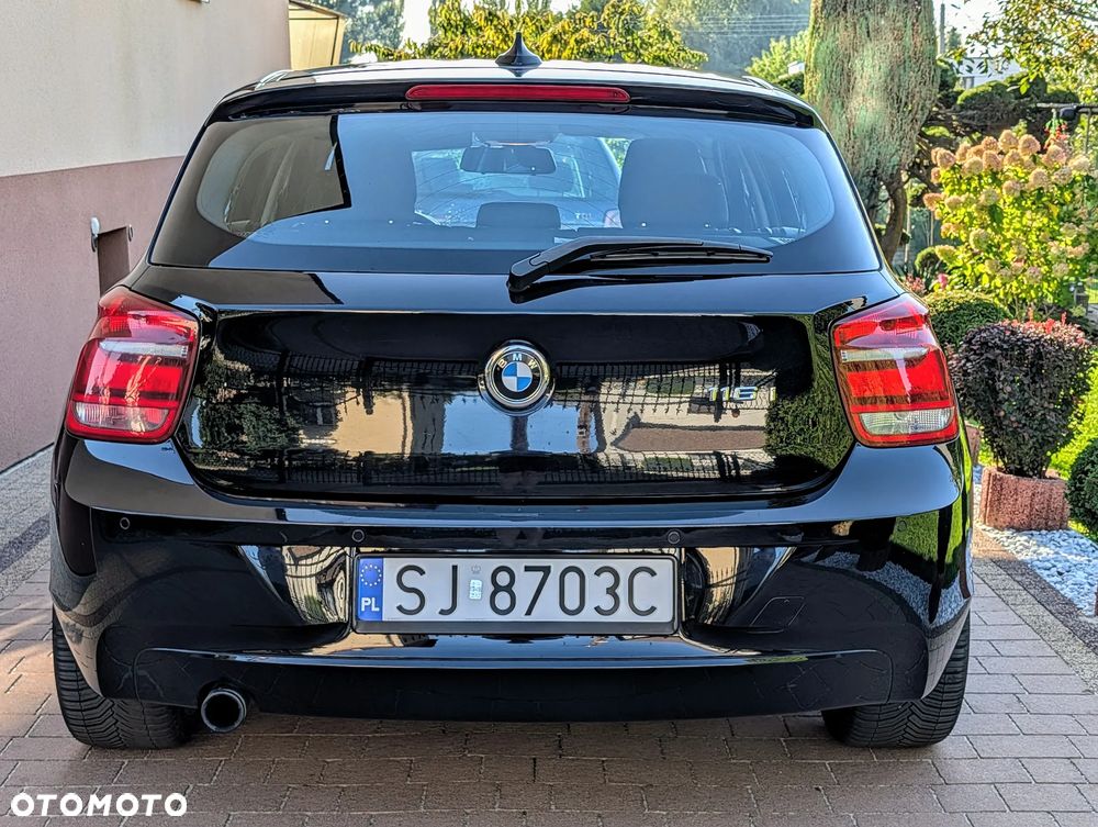 BMW Seria 1 116i - 5