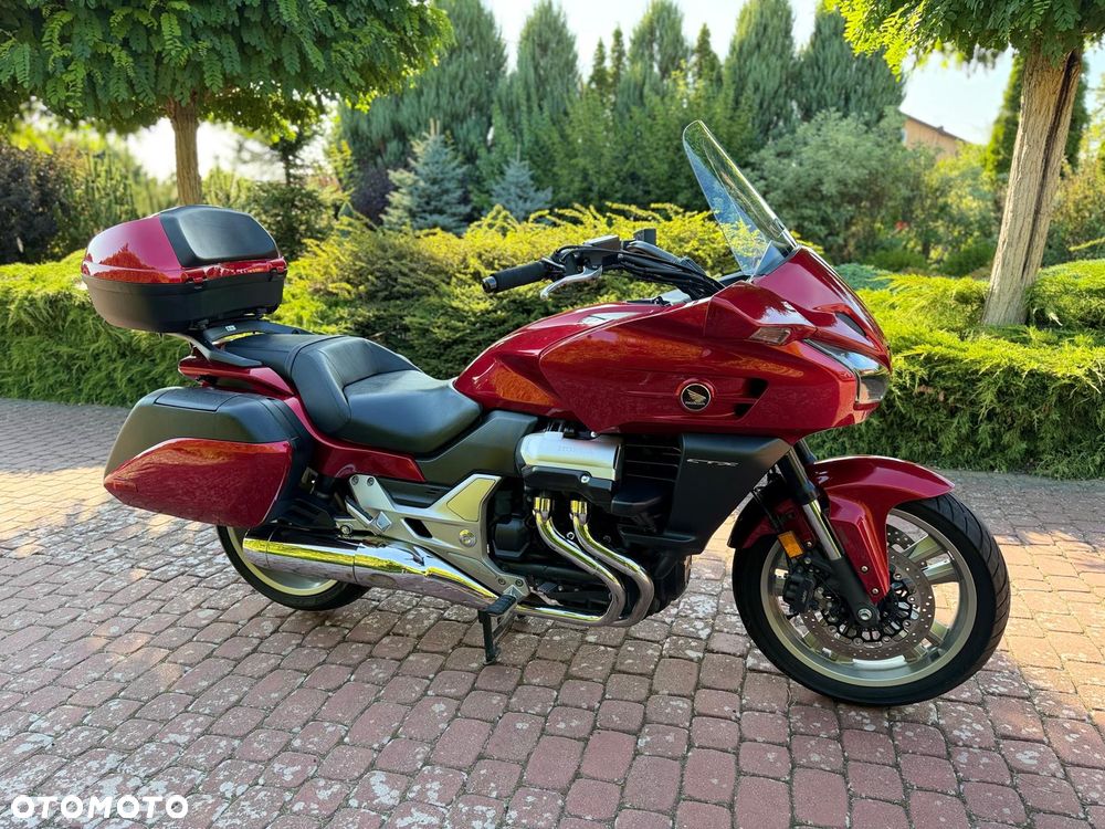 Honda CTX - 2