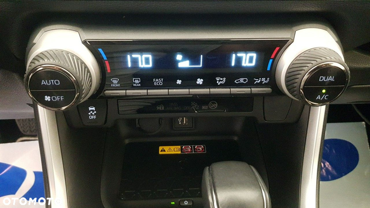 Toyota RAV4 - 25
