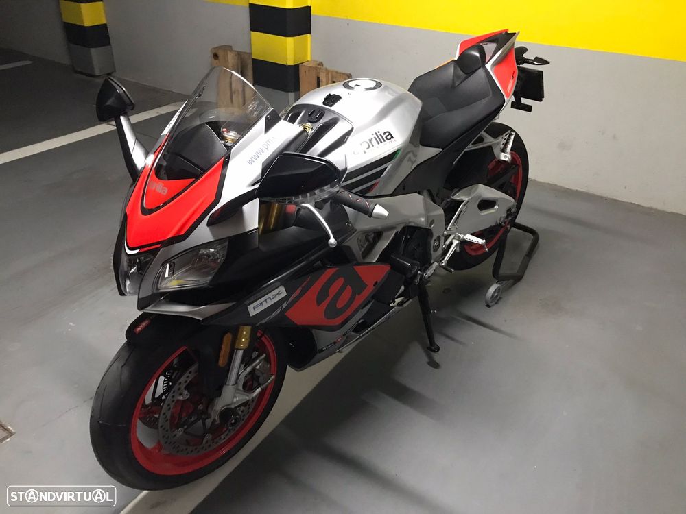 Aprilia RSV RSV4 RR - 4