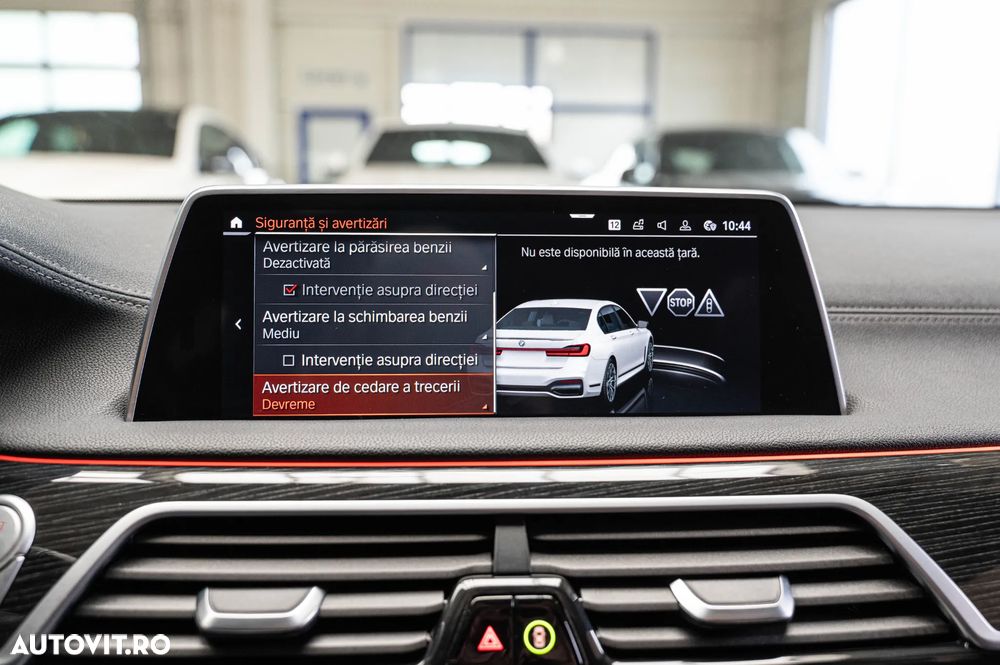 BMW Seria 7 730d xDrive - 18