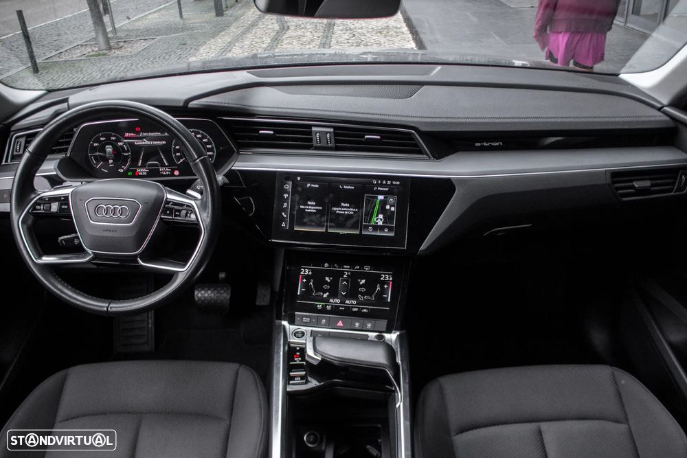 Audi Q8 e-Tron Sportback 55 quattro advanced - 35