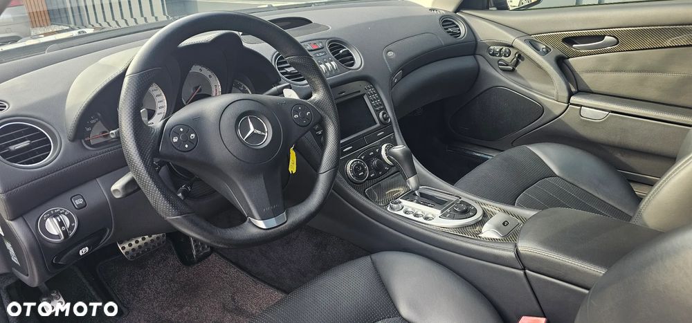 Mercedes-Benz SL 63 AMG SPEEDSHIFT MCT - 32
