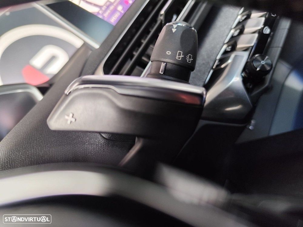 Peugeot 3008 1.6 BlueHDi GT Line Grip Control EAT6 - 16