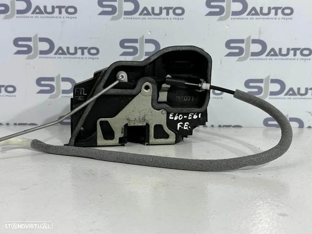 Fecho Frente Direito / Esquerdo - BMW Série 5 (E60 / E61) - 6