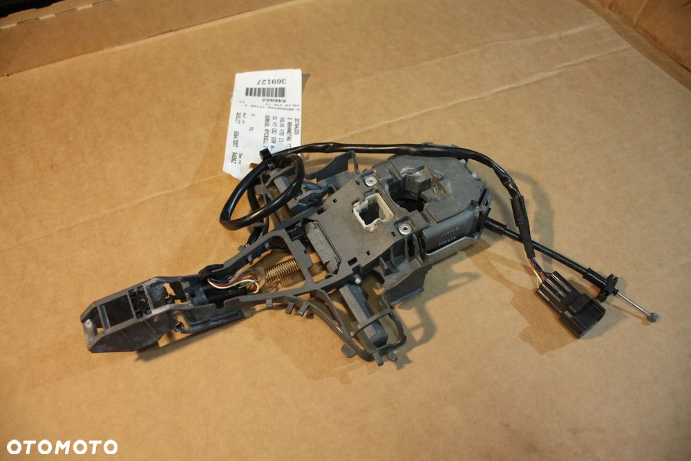 VOLVO V70 S80 XC70 XC60 KLAMKA KIEROWCY LEWY PRZÓD KEYLESS - 1