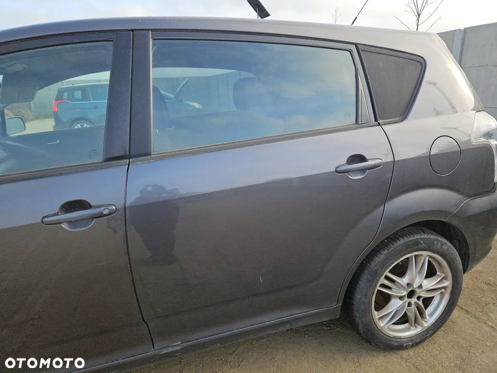 Drzwi lewe tylne Toyota Corolla Verso II 2008r 1G3 - 1