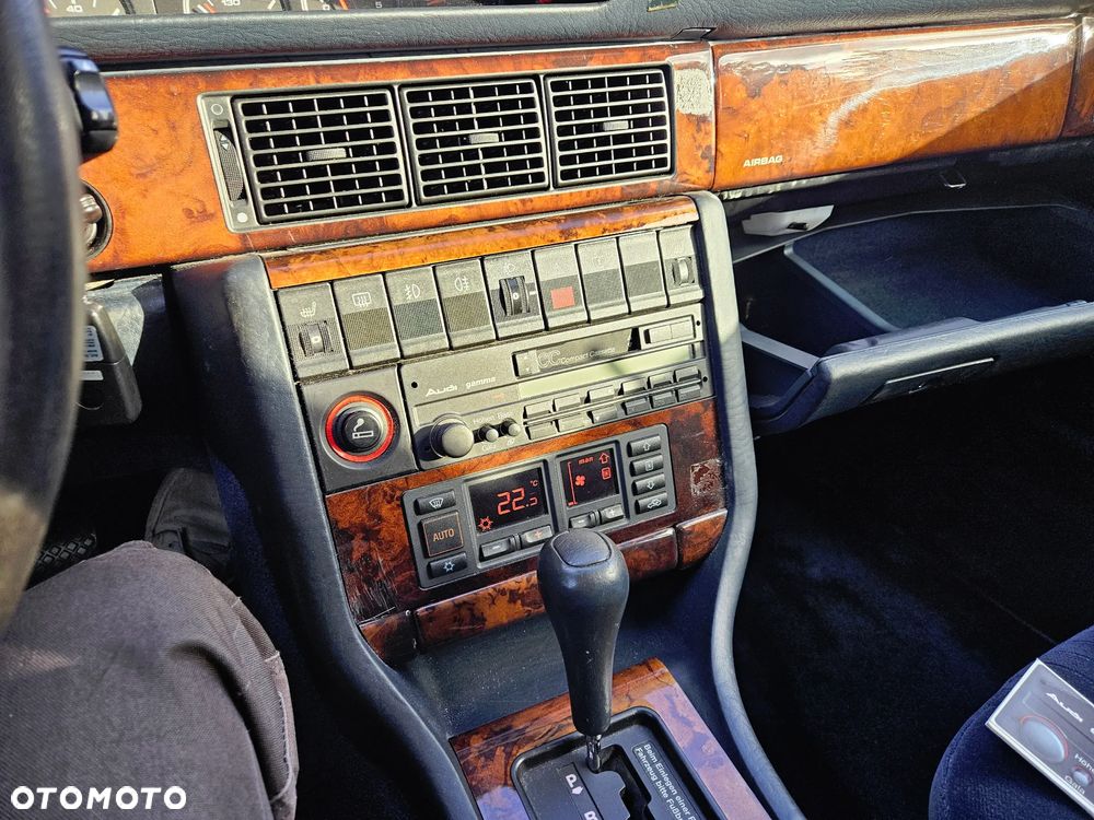 Audi V8 3.6 - 7
