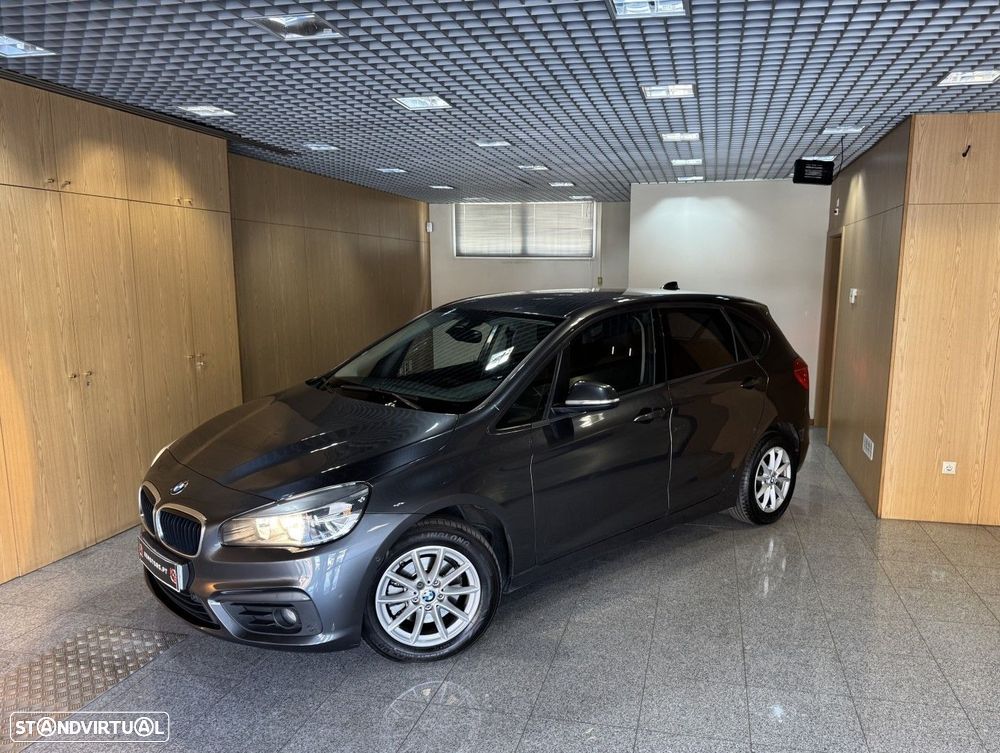BMW 216 Active Tourer d Line Luxury Auto - 3